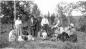 Les familles Stelfox, Burns, Glyde et Robinson se runissent pour un pique-nique  Springdale, 1918
