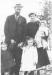 Henry et Janet Stelfox avec leurs filles Margaret, Janet et le bb Henry, vers l'anne 1920