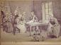 Dame de la Congr�gation et ses �l�ves