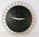 Horloge  panier  avec cadran de mtal et billes pour marquer les heures, Snider Clock Mfg Co.
