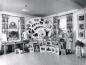 Exposition des travaux des �tudiantes de l'Institut Familial Val-Marie en arts d�coratifs