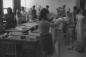�tudiantes de l'�cole de Sp�cialisation en couture dans la salle de couture
