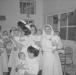 �tudiantes de l'Institut Familial Keranna en stage de pu�riculture