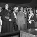 Mlle Monique Bureau et Maurice Duplessis lors d'une exposition des �coles M�nag�res R�gionales