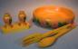 Saladier et accessoires r�alis�s par une �tudiante de l'Institut Familial Val-Marie
