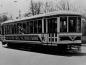 Tramway desservant la rue Sainte-Catherine jusqu' Viau, pendant la Deuxime Guerre mondiale