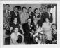 mlie et Edmond entours de leurs 11 enfants lors de leur 50e anniversaire de mariage