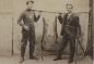 �mile Pilon (� gauche) et son cousin Raoul Pilon avec leurs prises