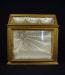 Ch�sse XVIIIe si�cle Bois dor�, verre, fibre, carton, m�tal 56,5 cm X 58,2 cm X 33 cm