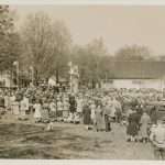 Célébrations du Jour de la victoire dans le parc municipal le 7 mai 1945