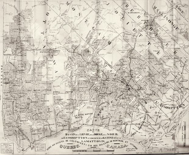 Carte montrant le territoire au nord de Montréal et les principales rivières qui s’y trouvent. Le découpage des lots est indiqué par de petits rectangles situés de part et d’autre des routes.