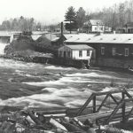 Vue du moulin et du pont de la pulperie Wilson