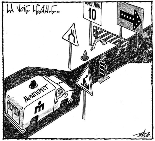 Titre : La voie légale…   Illustration : Dessin d’une ambulance de l’Hôpital Montfort dont le chemin vers l’hôpital est obstrué par de nombreux panneaux de signalisation et de construction.
