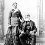 Portrait studio de M. et Mme Charles Alexander à l’occasion de leur 60e anniversaire de mariage