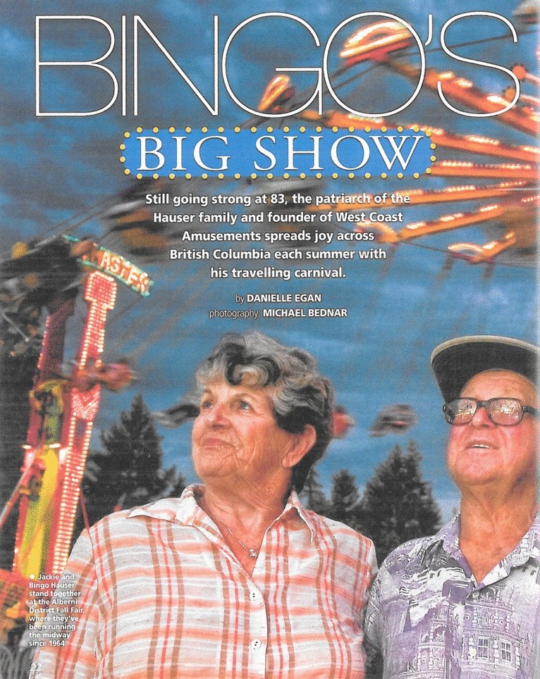 Article du magazine, intitulé Bongo’s Big Show, portant sur les manèges des fêtes foraines contemporaines tel que le « Chair-O-Plane », et mettant en vedette Bingo et Jackie