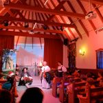 Spectacle dans la Chapelle du Souvenir, Notre-Dame-de-l’Île-Perrot, 2017