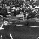 Des amoncellements de charbon au port de Cobourg – v. 1955