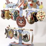 Sidney Kelsie – Blue Picture Stand (vue alternative)