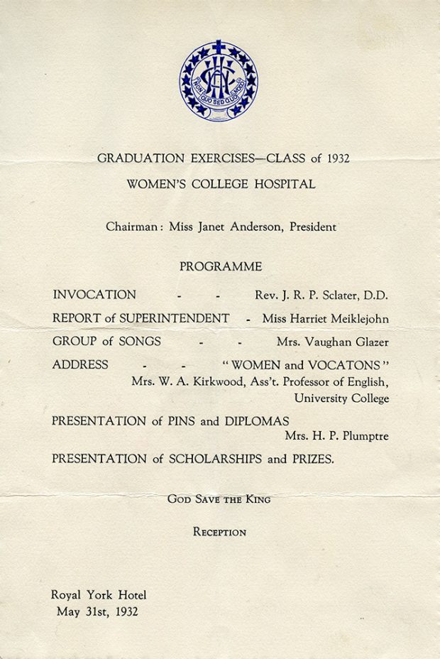 Programme de la cérémonie de remise de diplômes pour la Classe de 1932 du Women's College Hospital.