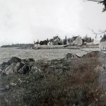 Les bâtiments de l’île au Canot