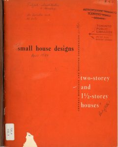 Couverture orange d’un livre intitulé Small house designs: two-storey and 1½-storey houses (Plans de petites maisons, de 2 niveaux et d’1 niveau et demi). 