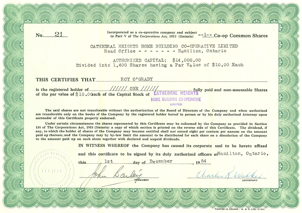 Scan couleur d’un certificat d’actions au nom de Roy O'Grady, de la Cathedral Heights Homebuilding Co-Operative Limited, d’une valeur de 10 $.