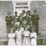 Élèves de l’école du bas de la paroisse, vers 1953