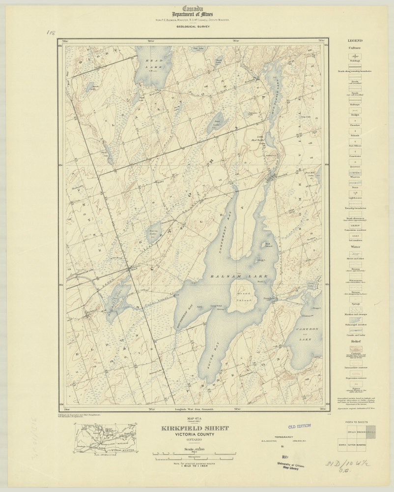 Carte topographique de lacs, routes et noms de lieux