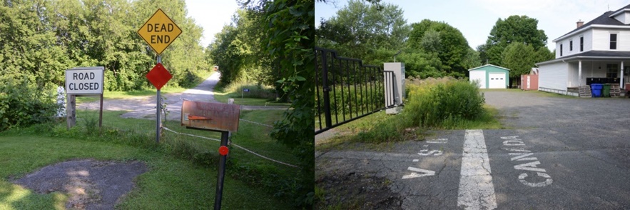Sur la photo de gauche, de petits panneaux routiers barrent la route menant de l’autre côté de la frontière; sur celle de droite, la frontière est indiquée par une simple bande de peinture au sol avec écrit d’un côté Canada et de l’autre U.S.A. 