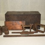 Un coffret de faussaire