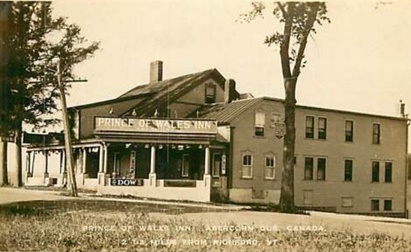 Photo du Prince of Walles de 1833 à 1985,  situé au 52 rue Thibault 