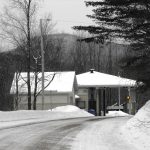 Le poste de douane de Glen Sutton