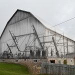 La construction de la grange de Mitchell, 1950