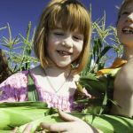 Des enfants avec du maïs à Agassiz