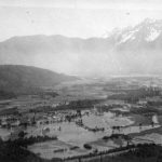 Vue aérienne de l’est d’Agassiz lors de l’inondation de 1948