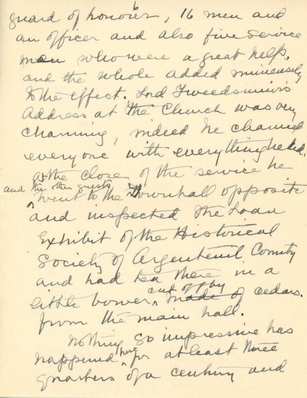 Lettre manuscrite de Maude Abbott à l’ancien Premier ministre R.B. Bennett (Richard Bedford Bennett) datée du 13 octobre 1936, encre noire sur papier sépia. Elle résume la cérémonie commémorative de Sir John Joseph Caldwell Abbott du 3 octobre 1936. Elle dit être heureuse de l’engouement des gens de la région pour un tel évènement et remercie le Premier ministre pour son intérêt et son aide dans la réalisation de cette cérémonie.