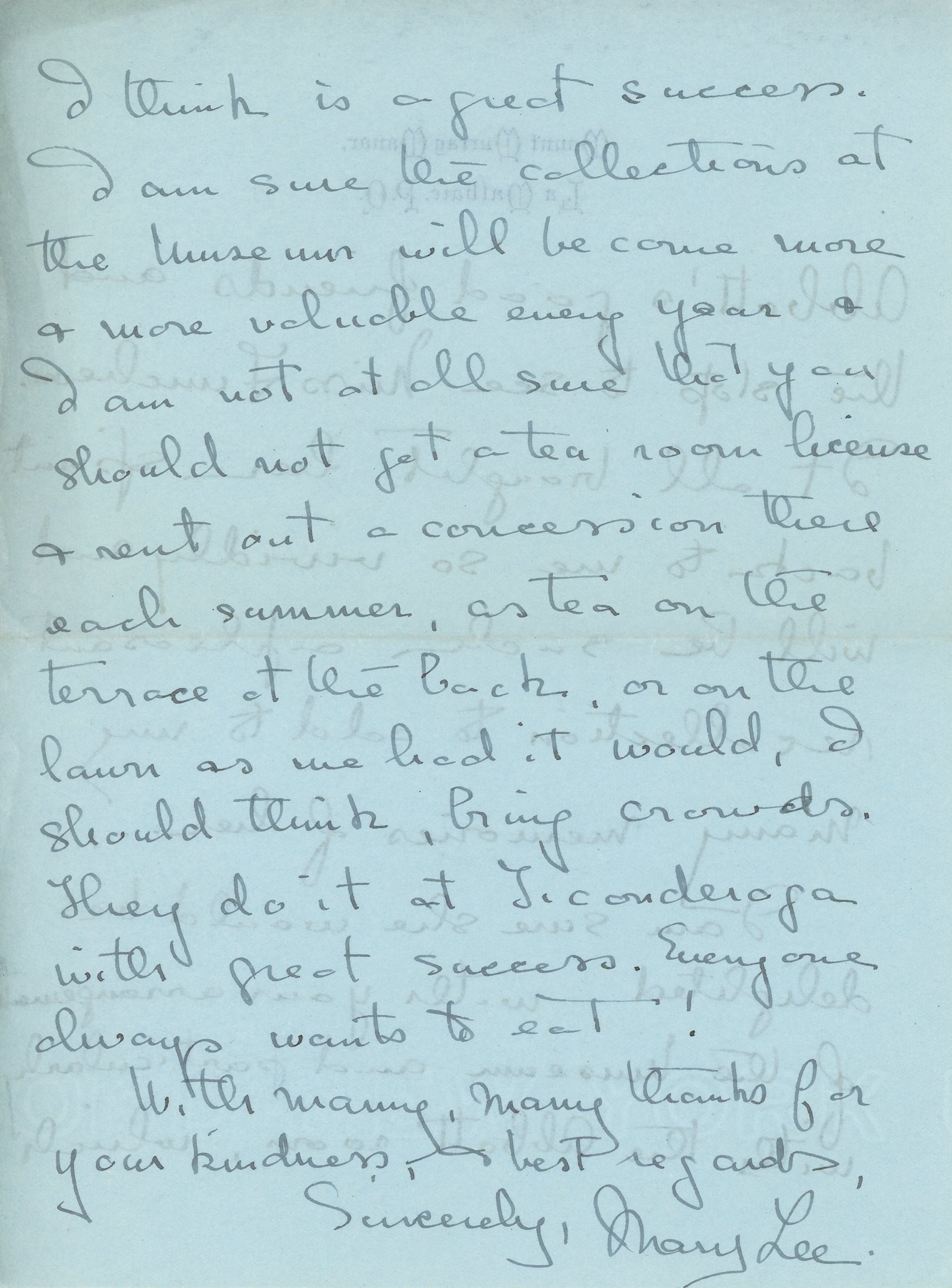 Lettre manuscrite de Mary Lee au docteur Cushing rédigée le 5 avril 1941, encre noire sur papier bleu. Elle remercie le docteur Cushing pour sa visite à Saint-André et au Musée et le félicite pour tout son travail au Musée, ayant particulièrement apprécié la Abbott Room de celui-ci.