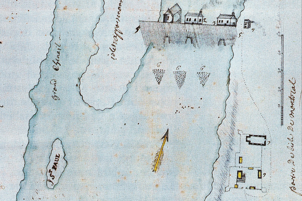 Détail d'un plan du secteur entre le fort Lorette et la digue des moulins, probablement dessiné avant 1750. Au haut du dessin, la digue et les premiers moulins. En bas à droite, le fort Lorette est ses bâtiments, dont l’ancienne chapelle de la mission d’évangélisation. Plan du secteur entre le fort Lorette et la digue des moulins entre 1726 et 1749. Les premiers moulins y sont représentés, de même que la vieille chapelle du fort Lorette.