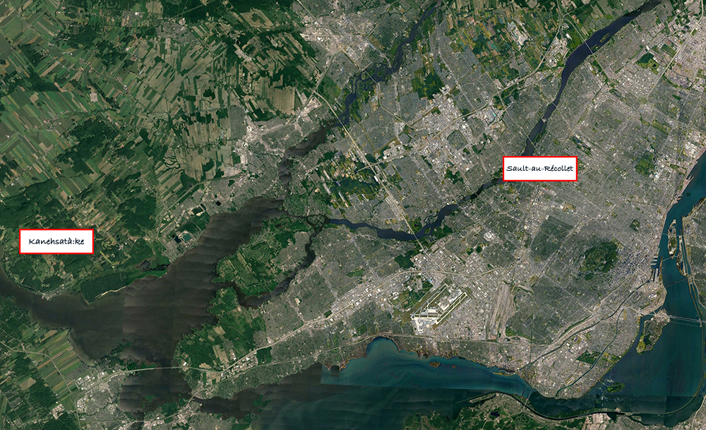 Photographie aérienne récente des environs de Montréal. Près du rectangle blanc à gauche : le site de la Mission d’évangélisation de la Nouvelle-Lorette au Sault-au-Récollet. Près de celui à droite, le site où les Autochtones se déplacent en 1721. C’est, aujourd’hui la communauté de Kanehsatà:ke, près d’Oka et de la rivière des Outaouais. 