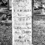 Pierre tombale de Moses Webley, tué dans la mine d’Extension