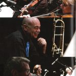 Un collage de musiciens