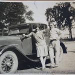Victoria Soucy et Émile Lévesque en voyage de noces en Gaspésie le 11 juillet 1928.