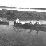 En canot à Kamouraska, vers 1910
