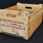 Caisse en bois de la ferme des Coteaux