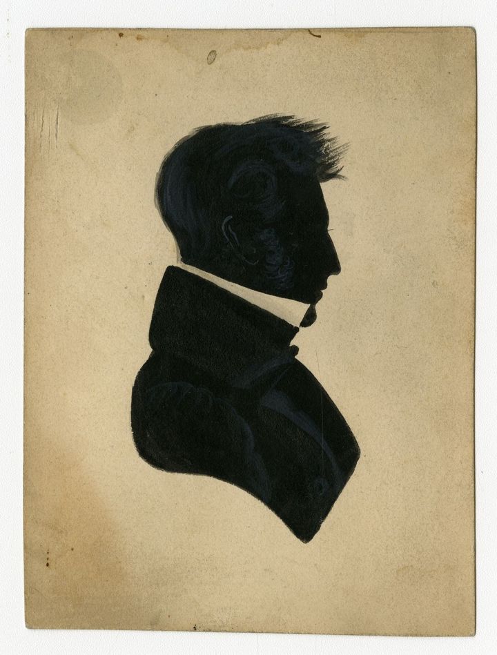 Dessin noir sur fond blanc illustrant la silhouette de profil d’un homme.