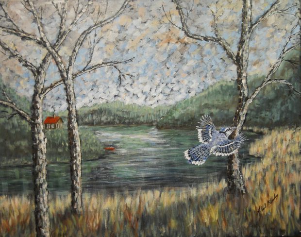Dans un style impressionniste, cette peinture représente un geai bleu en vol devant la rivière.