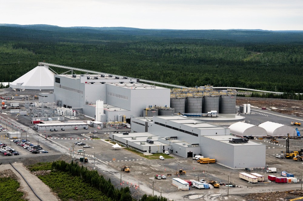 Vue de l'usine de la mine Canadian Malartic