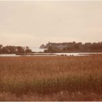 Vue vers l’ouest depuis le deuxième marais vers le port d’Oshawa