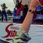 Performance musicale, rallye Empire Stadium