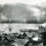 Le SS Kootenay s’approchant de Beaton vers 1900